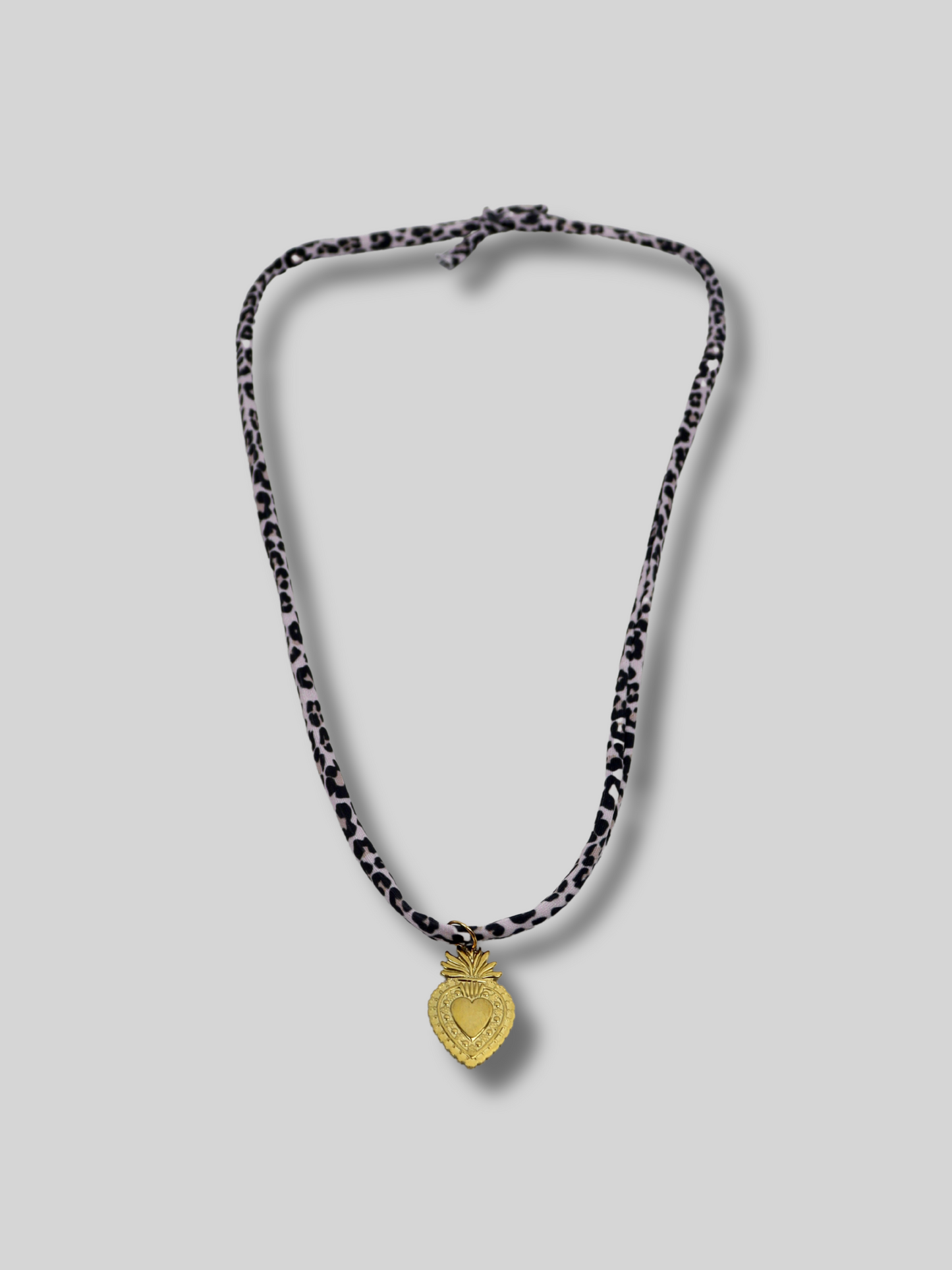 Amor leopard necklace