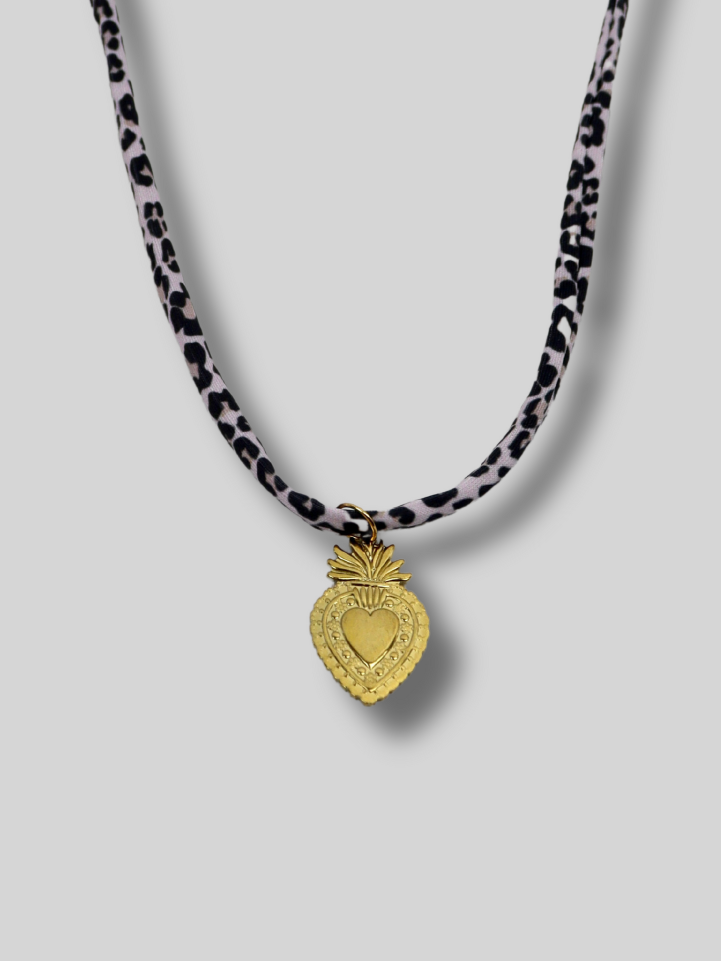 Amor leopard necklace