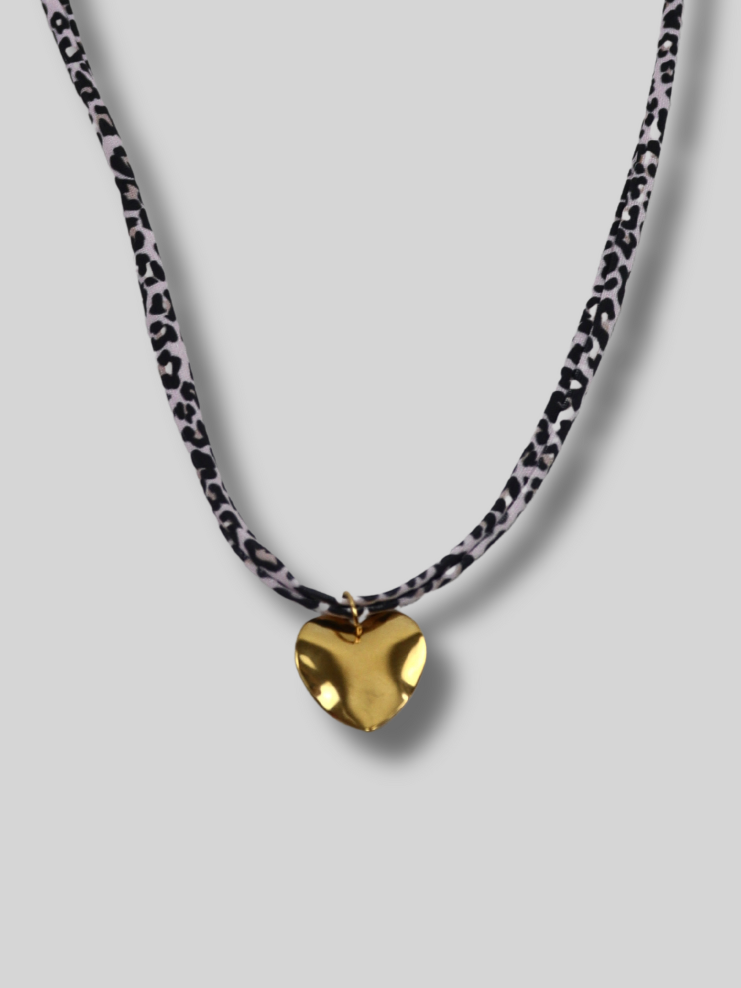 Leopard love necklace